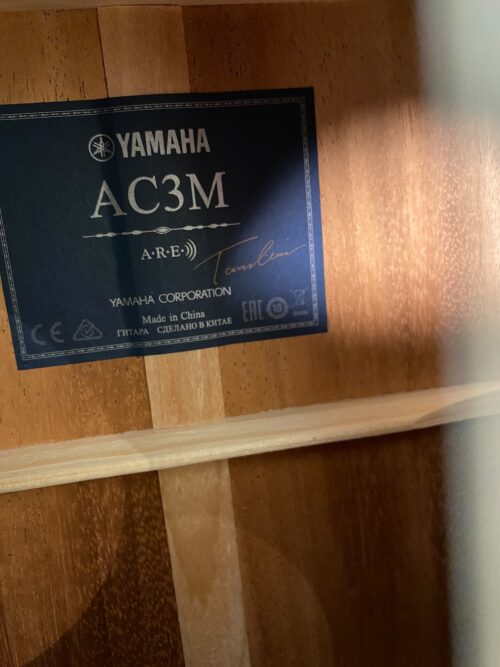 Fürst Guitars Yamaha AC3M 4
