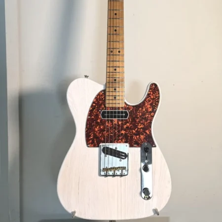 Signature Tele CH.C